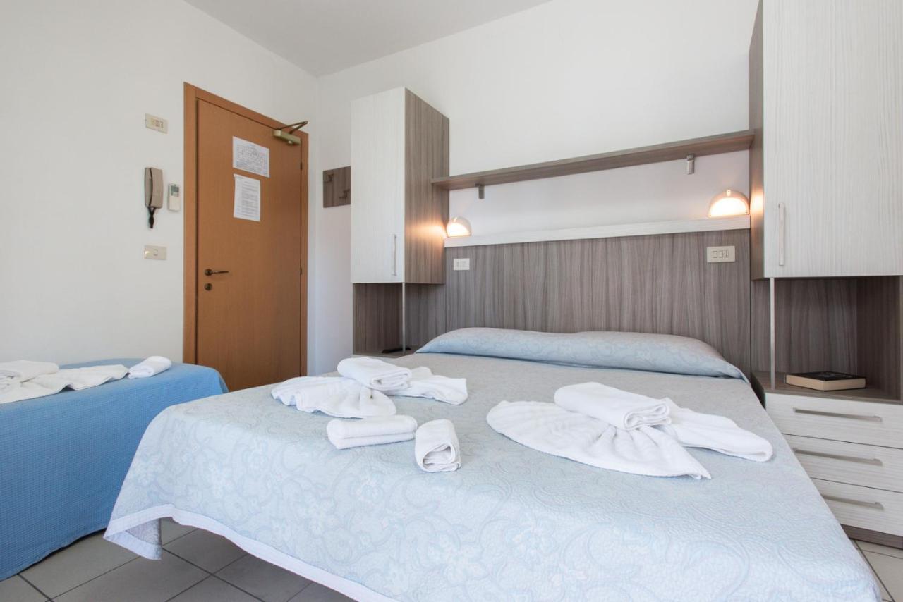 La Plata Hotel - Con Piscina Riccione Eksteriør bilde