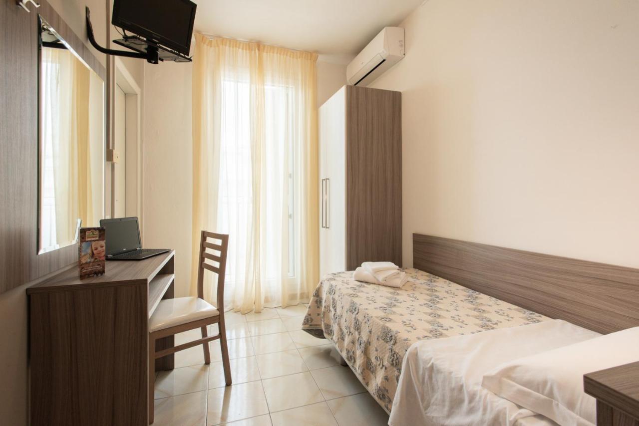 La Plata Hotel - Con Piscina Riccione Eksteriør bilde