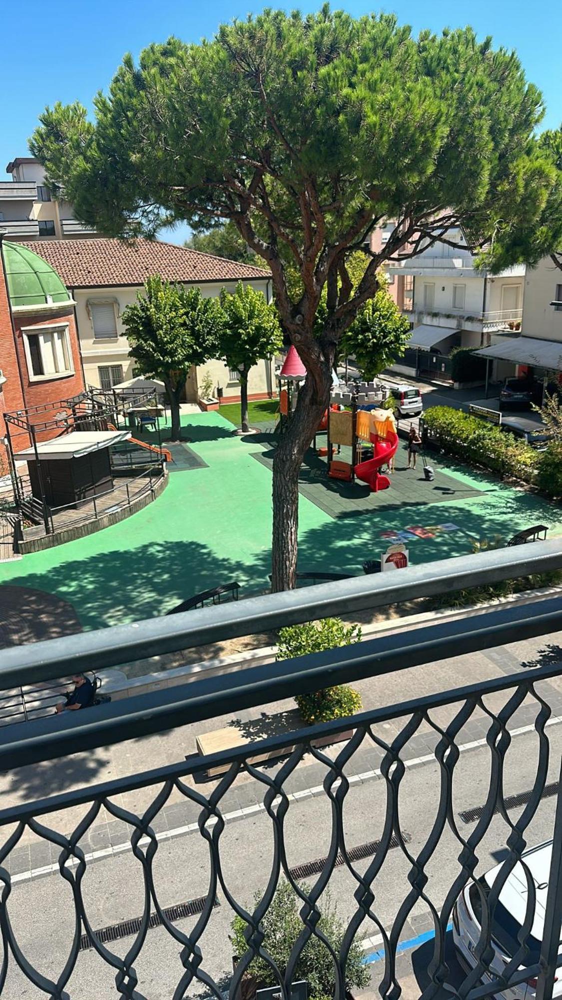 La Plata Hotel - Con Piscina Riccione Eksteriør bilde